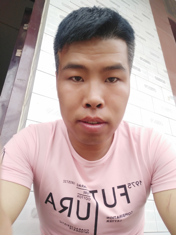 守护爱情的第一张照片--陕西残疾人相亲网