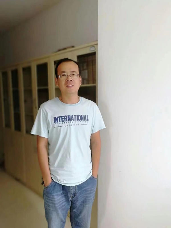 黄土麦田的第三张照片--陕西残疾人相亲网