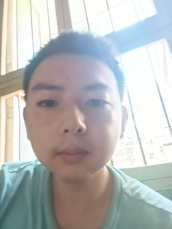 小黄的第二张照片--陕西残疾人相亲网